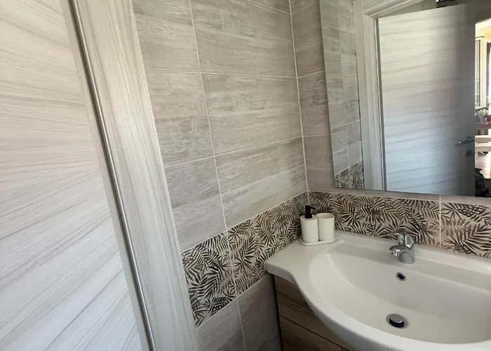 La Casetta A Mare 2 * Katania